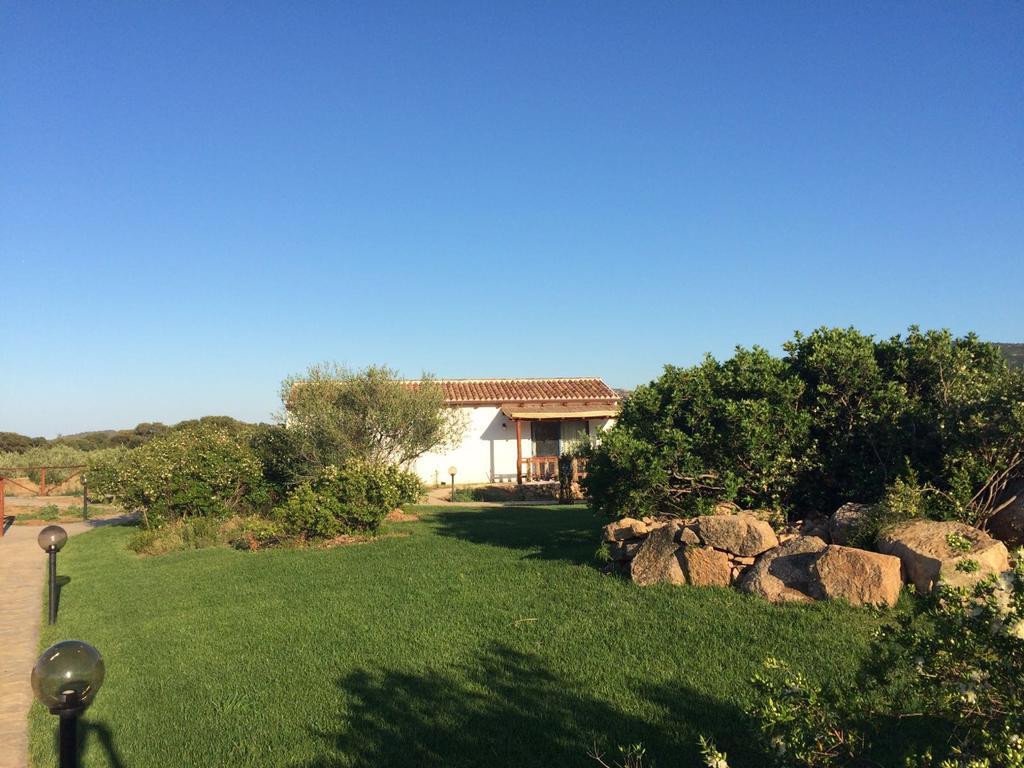 Agriturismo Mieleamaro Olbia Exterior foto